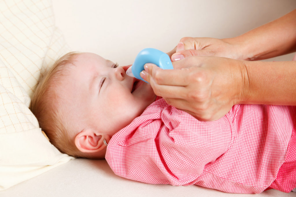 Mit jedem Schnupfen verändert sich die Nasenflora bei Babys. (Bild: Imcsike/fotolia.com)
