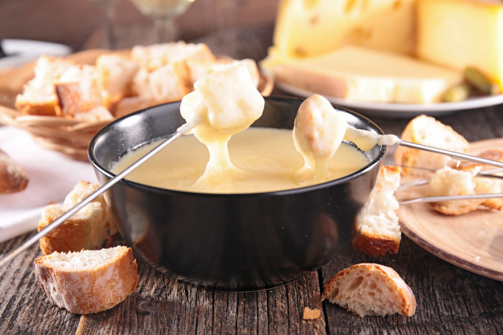 Immer lecker: So gelingt das Fondue zu Silvester. Bild: M.studio - fotolia