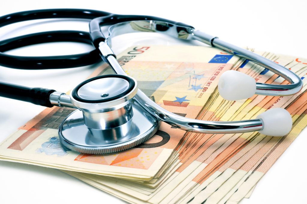 Nach Ansicht der Bundesregierung ist es illegal, wenn Ärzte ihren Patienten Depressionen, Herzerkrankungen oder andere Volkskrankheiten aus rein finanziellen Gründen diagnostizieren. Ein Linken-Politiker spricht in diesem Zusammenhang von einer "Form der Korruption". (Bild: nito/fotolia.com)