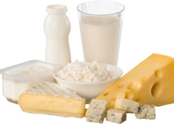 Bei einer Laktose-Unverträglichkeit treten die Beschwerden oft direkt nach dem Verzehr von Milch bzw. Milchprodukten auf. (Bild: BillionPhotos.com/fotolia.com)