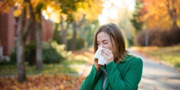 Die Symptome bei einer Vogelgrippe ähneln denen einer "normalen" Grippe, können aber deutlich schwerere Verläufe annehmen. (Bild: ladysuzi/fotolia.com)