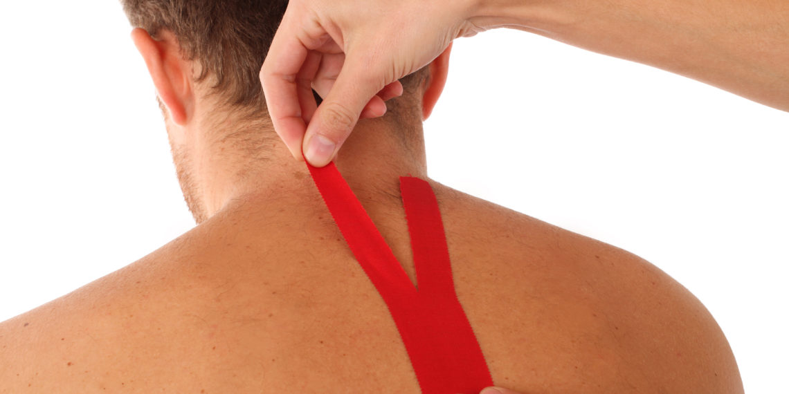 Taping oder Tapen Wirksamkeit und Anwendung Heilpraxis