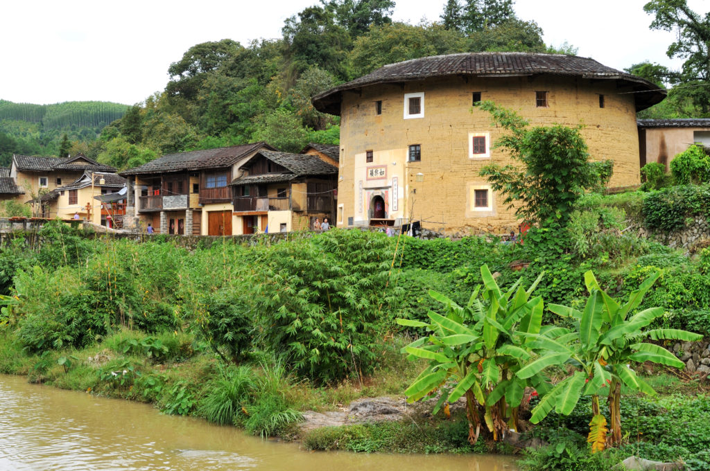 HIV-positiver Junge aufgrund seiner Erkrankung aus seinem Dorf in China vertrieben. (Bildnachweis: fuyi/fotolia.com)