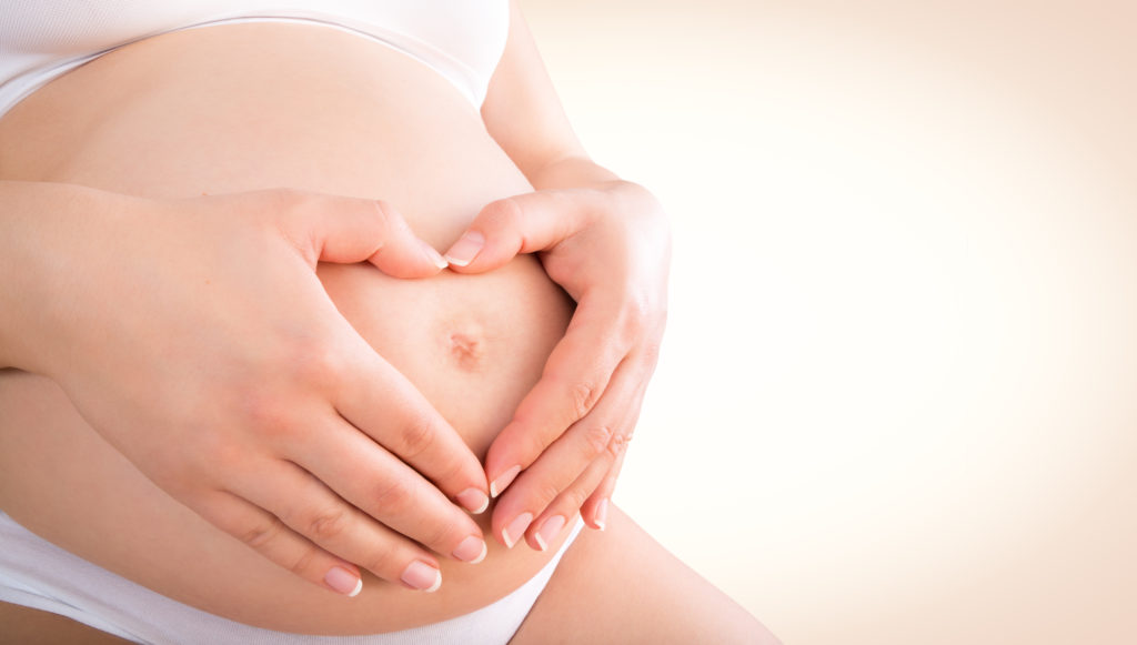 Durch die Jod-Einnahme in der Schwangerschaft steigt der durchschnittliche IQ. (Bild: Romolo Tavani/fotolia.com)