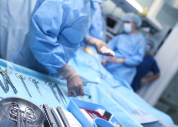 Die Zahl der Operationen in deutschen Kliniken ist erneut deutlich gestiegen. (Bild: sudok1(/fotolia.com)