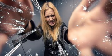 Ein wesentliches Merkmal ist Aggressivität, die oft ungebremst ausbricht. (Bild: Davis/stock.adobe.com)