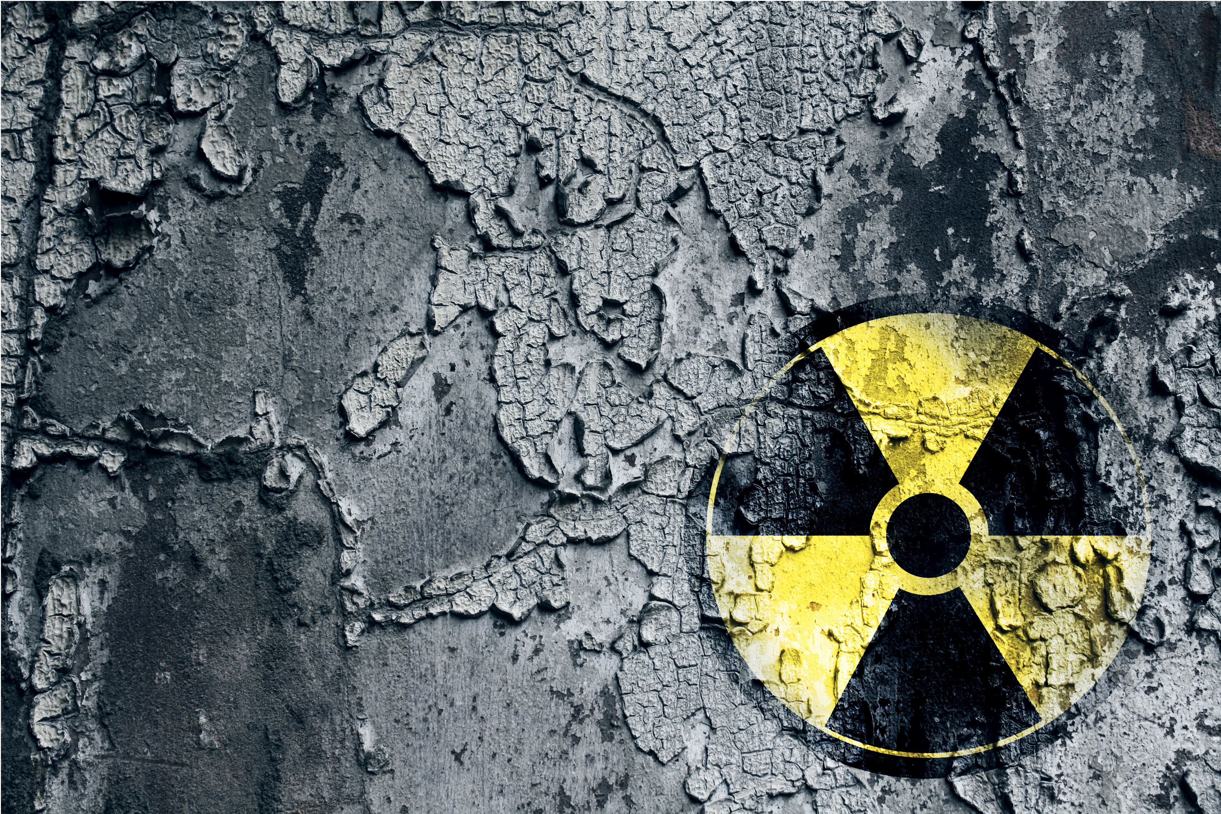 Радиоактивный и радиационный