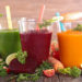 Der Zuckergehalt bei Smoothies ist oftmals erschreckend hoch. (Bild: M.studio/fotolia.com)