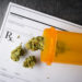 Apotheke stellt Forderungskatalog für einen Verkauf von medizinischem Cannabis in Apotheken auf. Bild: goodmanphoto - fotolia