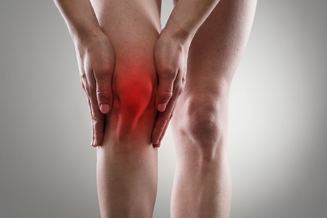 Urteil: Verletztenrente auch bei einseitiger Arthrose. Bild: Stasique - fotolia