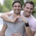 Sexuelle Orientierung kann mit hoher Wahrscheinlichkeit vorhergesagt werden. Bild: mangostock - fotolia