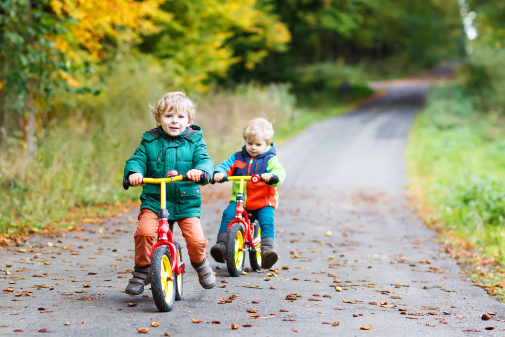 Laufräder helfen Kinder das Gleichgewicht zu erlernen. Bild:  Irina Schmidt - fotolia