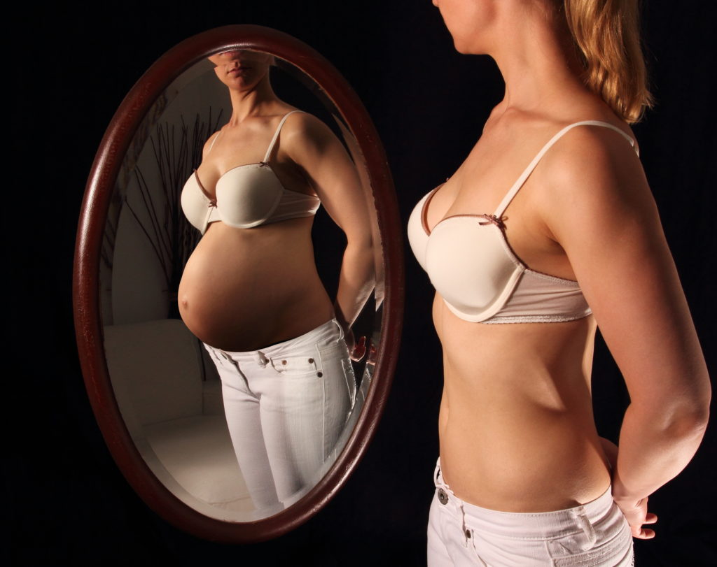Frauen, die nach eine Fehlgeburt psychisch bereit sich für eine neue Schwangerschaft, sollten nicht  warten. (Bild: RioPatuca Images/fotolia.com)