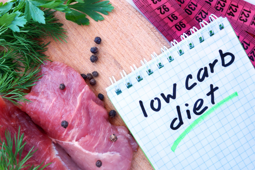 Love Carb Diäten sind unter gesundheitlichen Aspekten nur bedingt empfehlenswert . (Bild: designer491/fotolia.com)
