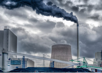 Viele deutsche Kohlekraftwerke stoßen deutlich zu viel Quecksilber aus. In den USA dürften sie bei den vorliegenden Werten übehaupt nicht betrieben werden. (Bild: patila/fotolia.com)