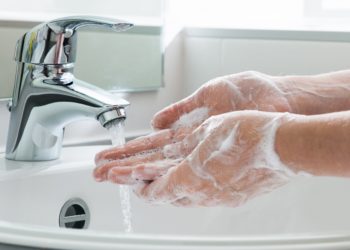 Der beste Schutz vor Infektionen: Richtiges und regelmäßiges Händewaschen. Bild: Alexander Raths - fotolia