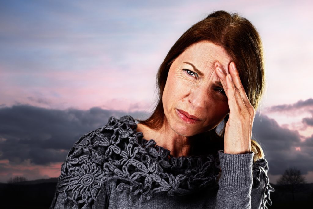 Frauen reagieren auf einen Wetterumschwung oft besonders sensibel. (Bild: Ingo Bartussek/fotolia.com)