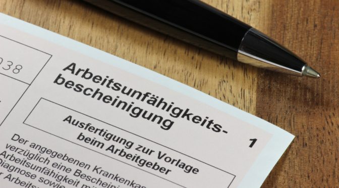 Auf der suche nach langjährigen kollegen suchen frauen männer, die zeigen