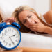 Wer regelmäßig nachts wach wird und unter Schlafproblemen leidet, dem kann das Führen eines Schlafprotokolls bei der Ermittlung der Ursachen helfen. (Bild: Gina Sanders/fotolia.com)