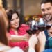 Einer neuen Studie zufolge kann moderater Alkoholkonsum dazu beitragen, dass Demenz-Risiko zu senken. Wein ist dafür besser geeignet als Bier. (Bild: Syda Productions/fotolia.com)