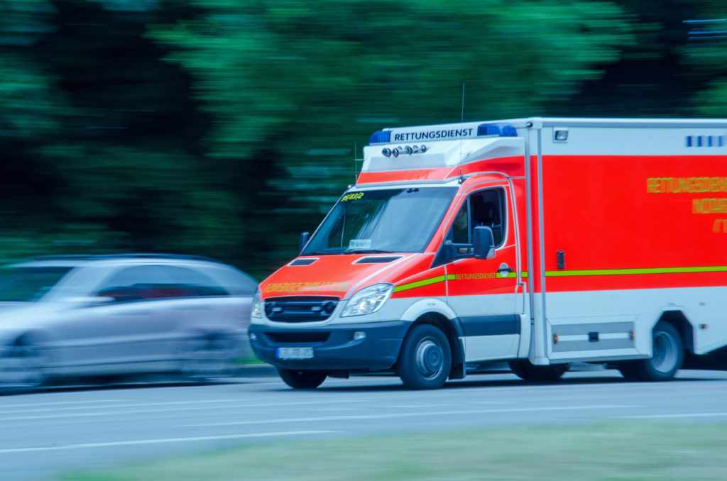 Mehrere Besucher einer Eltern-Kinder-Kurklinik in Dahme (Schleswig-Holstein) erkrankten an Magen-Darm-Beschwerden. Einige Betroffene wurden in Krankenhäuser gebracht. (Bild: k_rahn/fotolia.com)