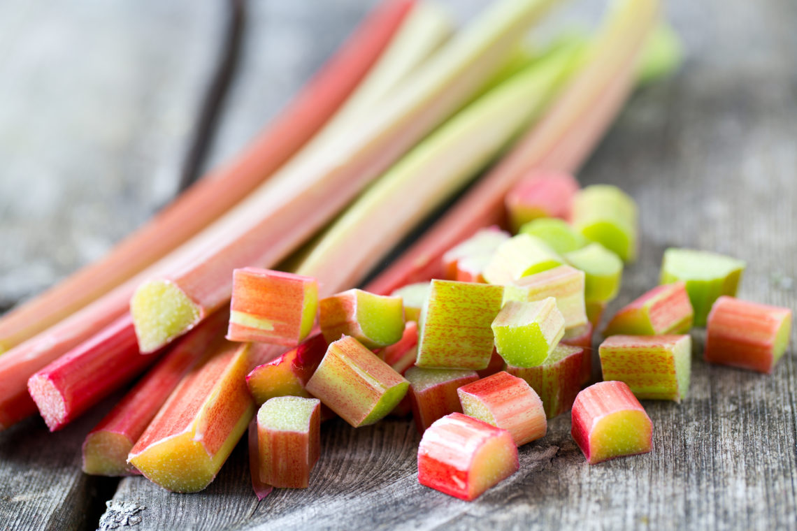 Leckerer Rhabarber Das Obst, das eigentlich ein gesundes Gemüse ist