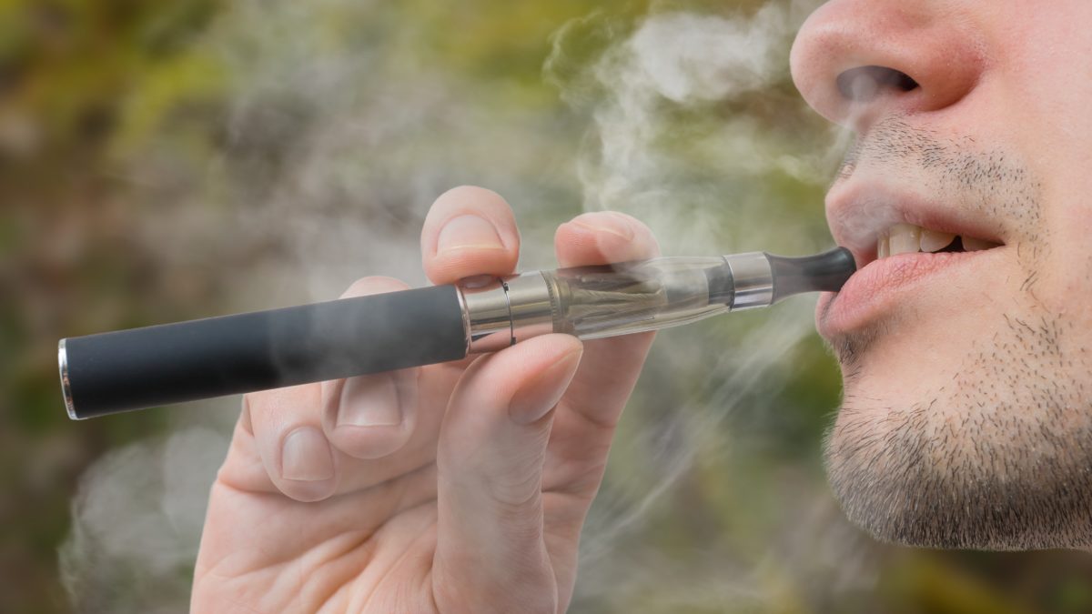 Wissenschaftler verteidigen E-Zigarette