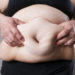 Übergewicht und Fettleibigkeit steigern unser Risiko an Multiple Sklerose zu erkranken. Achten Sie also immer auf einen gesunden Body-Mass-Index, um die Gefahr einer Erkrankung durch MS zu verhindern. (Bild: staras/fotolia.com)