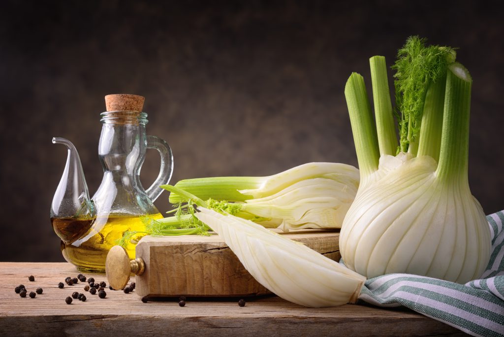 Fenchel und Kümmel lindern Magenbeschwerden. Bild: fabiomax - fotolia