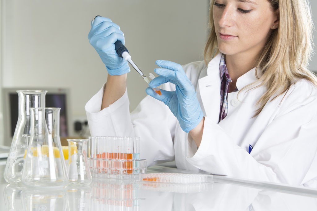 In hunderten US-Kliniken werden offenbar nicht-genehmigte Stammzellen-Behandlungen direkt an die Patienten verkauft. (Bild: mmphoto/fotolia.com)