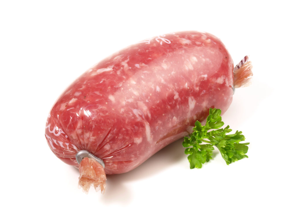 Aldi warnt: Kunden sollten die betroffene Zwiebelmettwurst nicht mehr verzehren. (Bild: ExQuisine/fotolia.com)