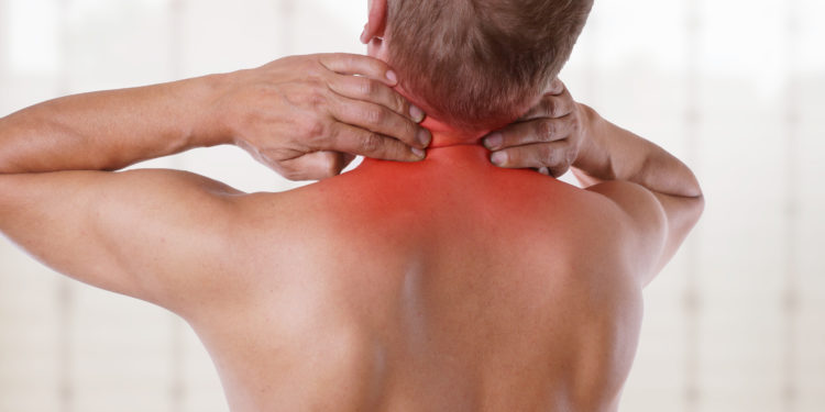 Nackenschmerzen: Beanspruchte Muskulatur behandeln