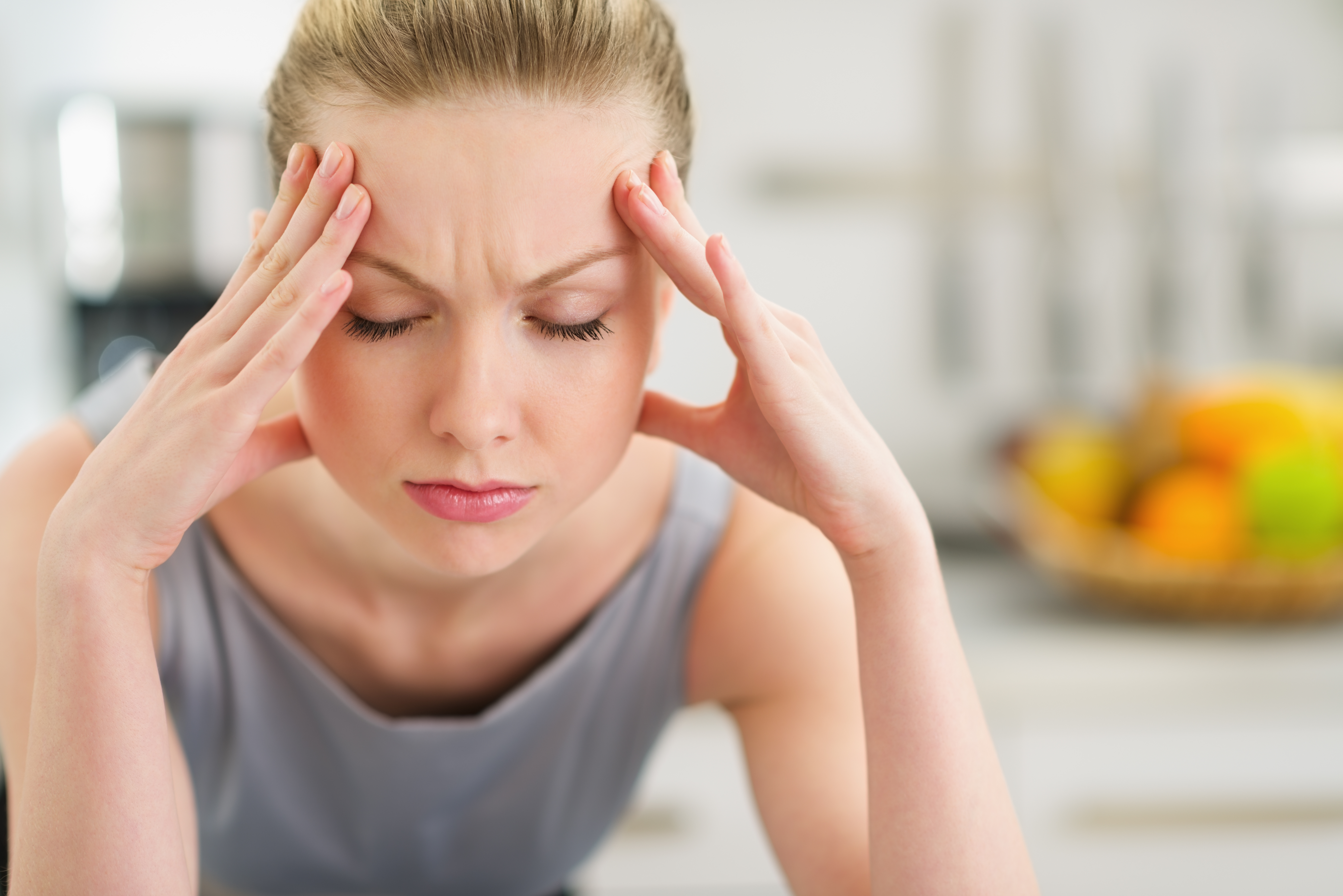 Ständiger Stress: Immer mehr junge Erwachsene leiden an Kopfschmerzen – Heilpraxis