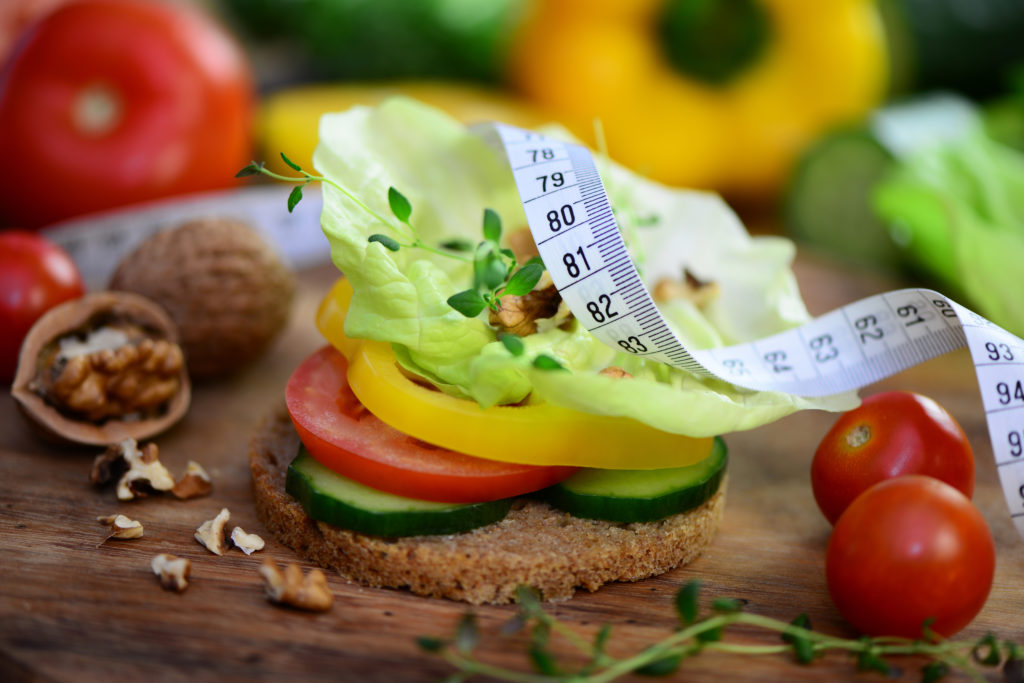 Vollwert, Biologisch, Zuckerfrei: Immer mehr Menschen achten auf eine gesunde Ernährung. Bei manchen wird das Verlangen danach krankhaft. Experten sprechen dann von der Essstörung Orthorexie. (Bild: Printemps/fotolia.com)