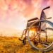 43 Jahre lang saß ein Portugiese im Rollstuhl, bis ein Arzt entdeckte, dass eine andere Muskelerkrankung, als die ursprünglich diagnostizierte, für sein Leiden verantwortlich ist. Nun kann er wieder laufen. (Bild: bubutu/fotolia.com)