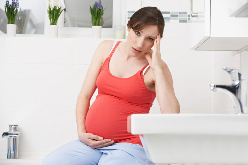 Bluthochdruck in der Schwangerschaft ist ncht selten. (Bild: highwaystarz/fotolia.com)