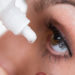 Tropfen helfen gegen trockene Augen, aber machen sie auch abhängig? (Andrey Popov / fotolia.com)