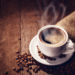 Die Auswertung von 21 Studien hat ergeben das der Koffeinkonsum die sportliche Leistung um bis zu 16 Prozent steigern kann. (Bild: dimakp/fotolia.com)