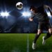 Viele Menschen in Deutschland und der restlichen Welt spielen gerne Fußball. Mediziner warnen jetzt vor den Gefahren für das Gehirn, welche durch Kopfbälle entstehen können. (Bild: Brocreative/fotolia.com)