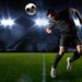 Viele Menschen in Deutschland und der restlichen Welt spielen gerne Fußball. Mediziner warnen jetzt vor den Gefahren für das Gehirn, welche durch Kopfbälle entstehen können. (Bild: Brocreative/fotolia.com)