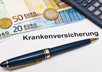 Bayerns Gesundheitsministerin Melanie Huml will gesetzlich Krankenversicherte vor finanzieller Überforderung schützen. Die Krankenkassen bräuchten eine nachhaltige Finanzierungsstrategie. (Bild: Stockfotos-MG/fotolia.com)