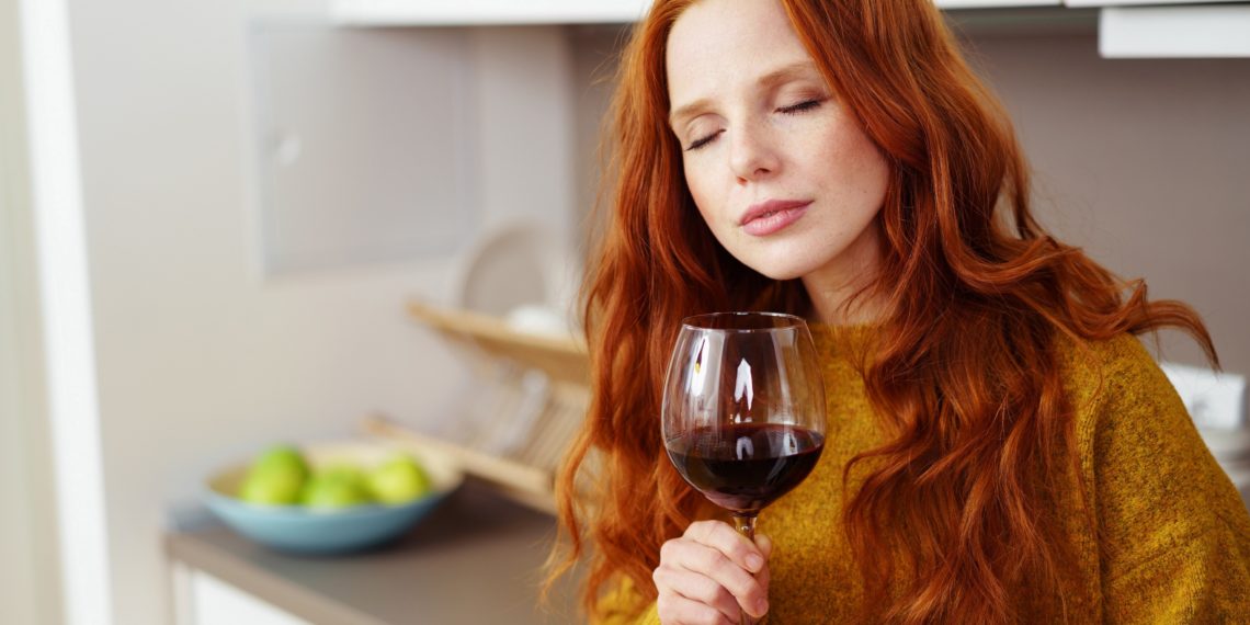 Studien: Rotwein kann bei Frauen das polyzystischem ...