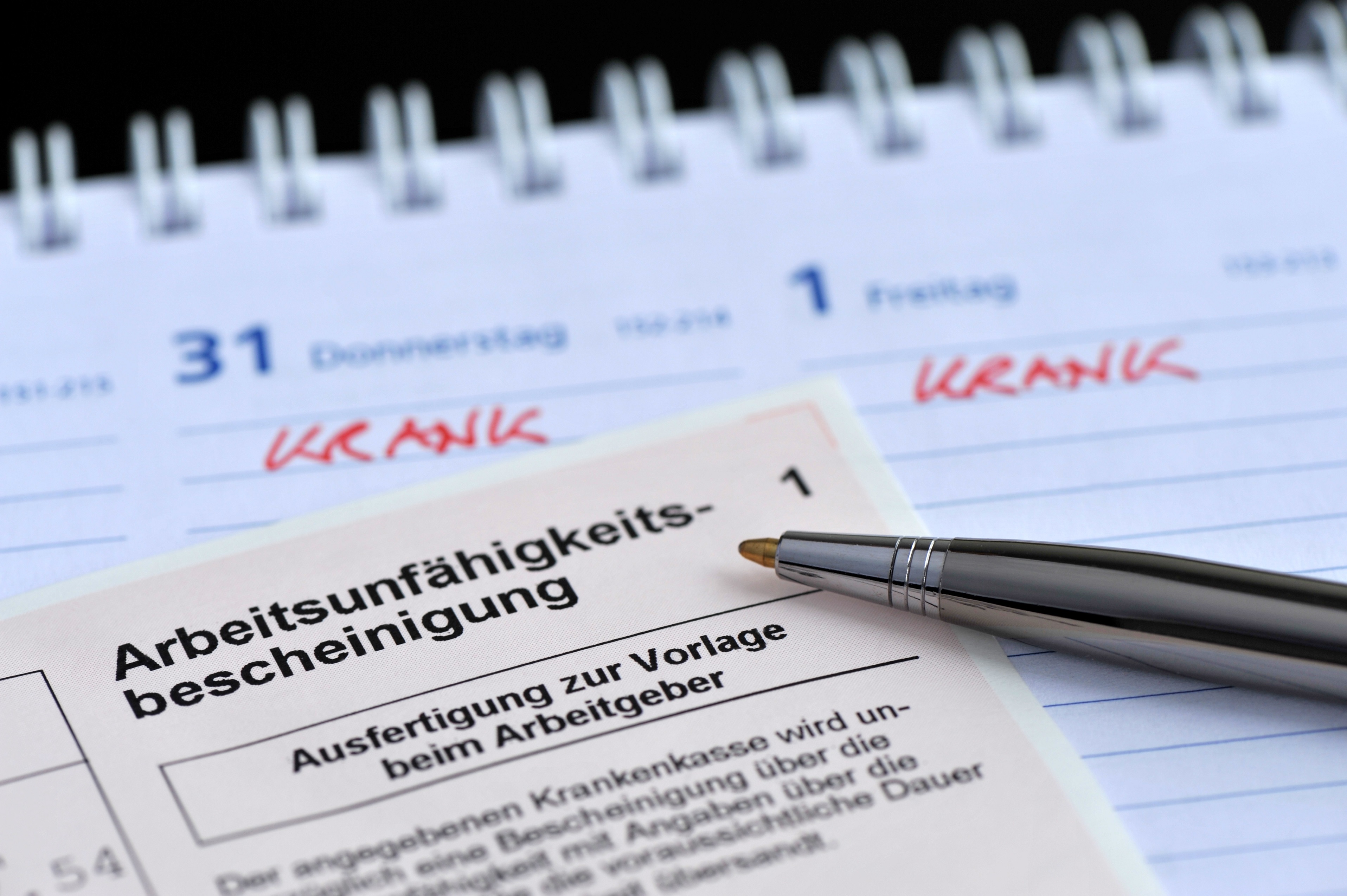 Arbeitnehmer im Jahr 2015 durchschnittlich rund 15 Tage krank Heilpraxis