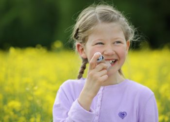 Personen, die im Kindesalter an Allergien litten, haben im Erwachsenenalter ein höheres Risiko für psychische Erkrankungen. (Bild: Zlatan Durakovic/fotolia.com)