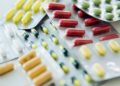 Antibiotika-Resistenzen stellen eine zunehmende Gefahr für die medizinische Versorgung dar. Wirkstoffe aus der Natur könnten mögliche Alternativen zu den bisher verwendeten Substanzen sein. (Bild: nenetus/fotolia.com)