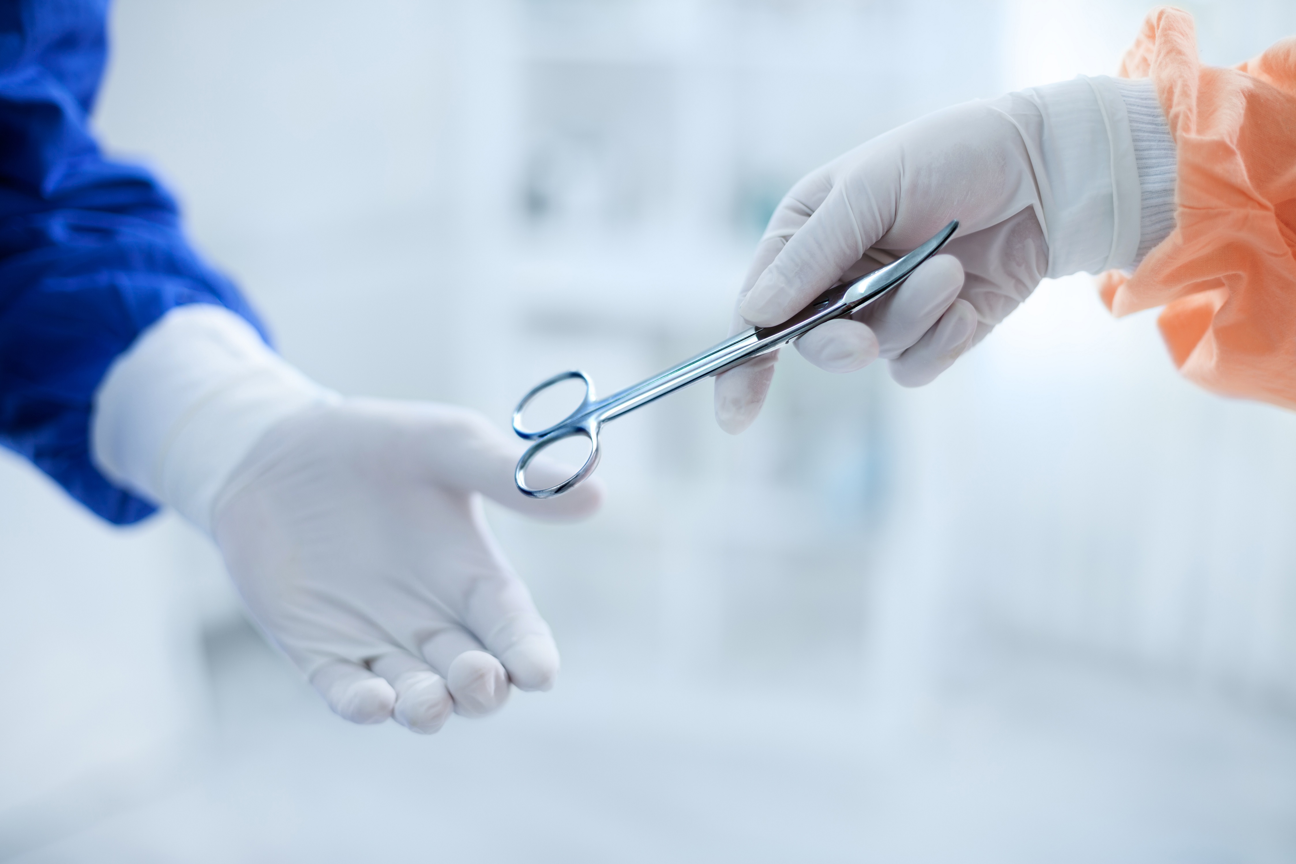 Medizin Patient lebte 18 Jahre lang OPSchere im Bauch Naturheilkunde & Naturheilverfahren