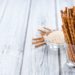Gesundheitsexperten raten davon ab, bei Durchfall auf Cola und Salzstangen zu setzen.
Andere Hausmittel können Betroffenen aber oft gut helfen. (Bild: HandmadePictures/fotolia.com)