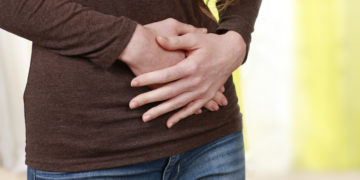 Feuchte Hände sind ein relativ häufiges Symptom. Zahlreiche einfache Hausmittel können Abhilfe schaffen. Bild: absolutimages-fotolia