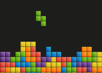 Tetris ist ein weitverbreitetes und sehr beliebtes Spiel. Experten stellten jetzt fest, dass das Spielen von Tetris nach traumatischen Ereignissen die psychische Gesundheit der Betroffenen schützen kann. (Bild: ggebl/fotolia.com)