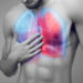 Eine Bronchitis kann eine Entzündung der Lunge nach sich ziehen, die ein nicht zu unterschätzendes Risiko darstellt. (Bild: artstudio_pro/fotolia.com)